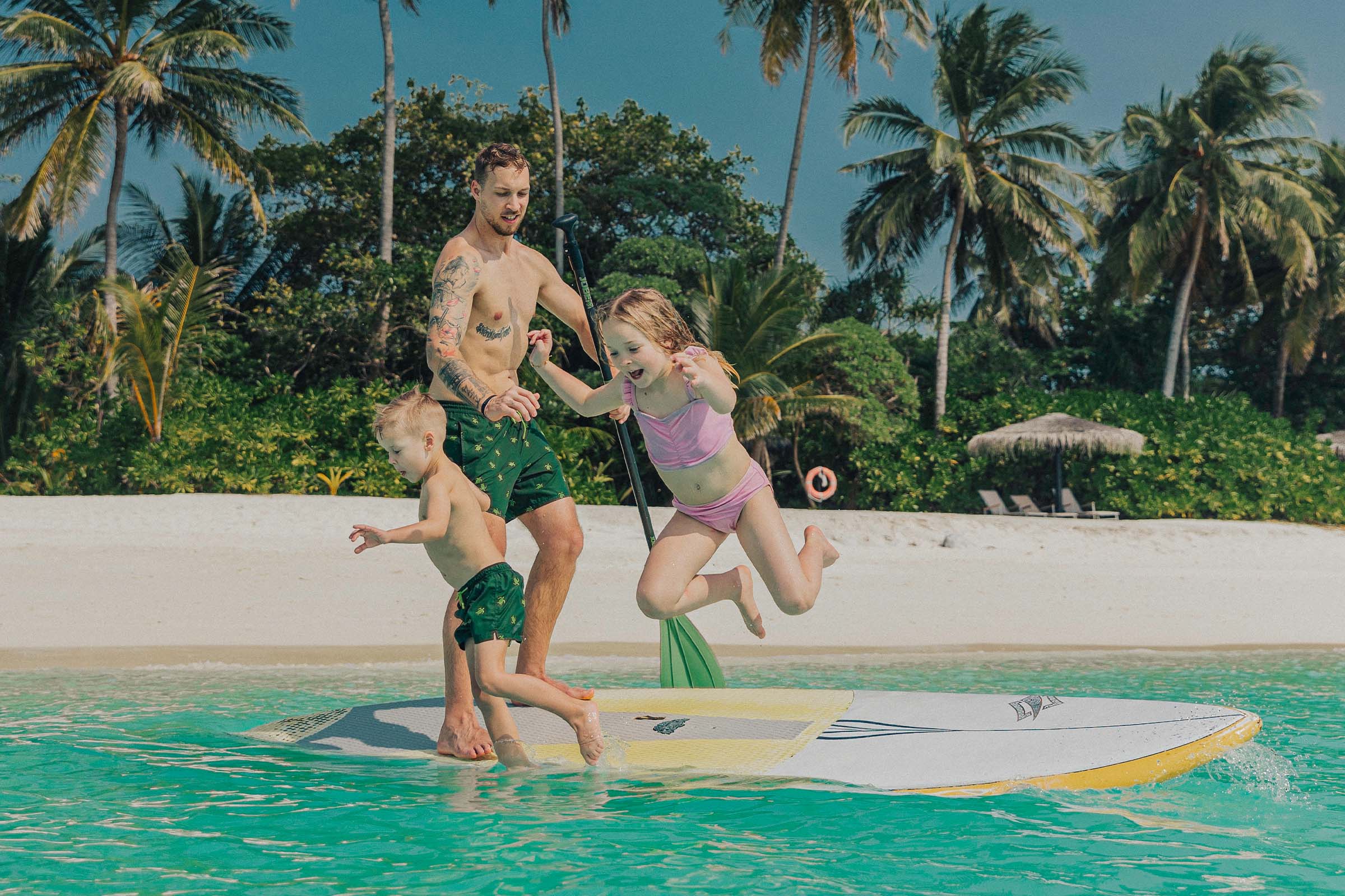 Sun Siyam Iru Fushi Easter Family Lifestyle Images 33