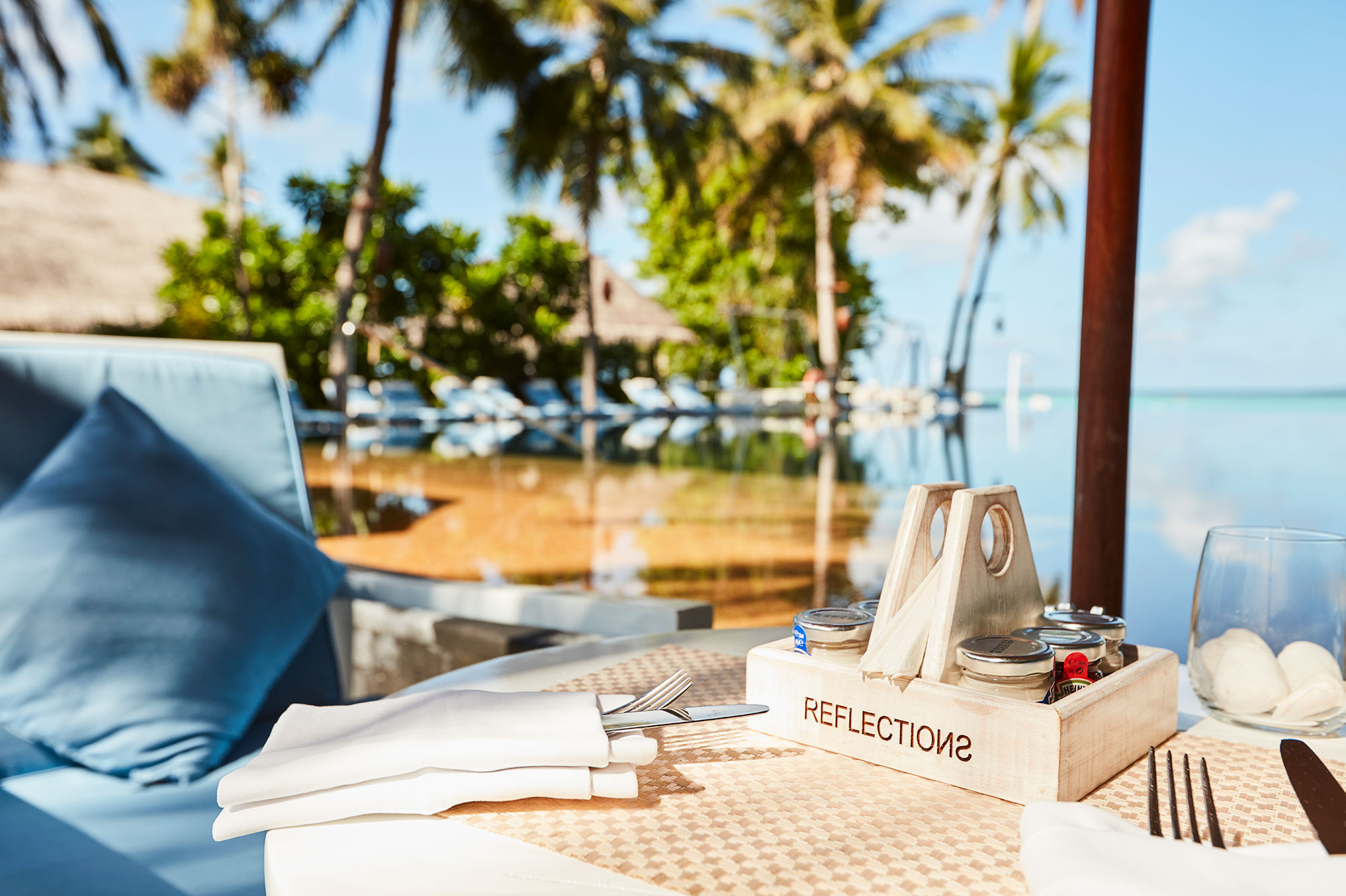 Irufushi Reflections 0276