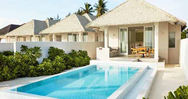 Grand Beach Suite with Pool_1
